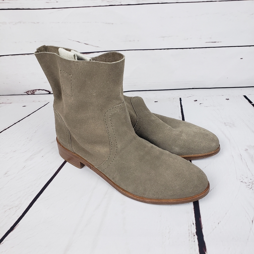 Boden ankle swede boots size 39